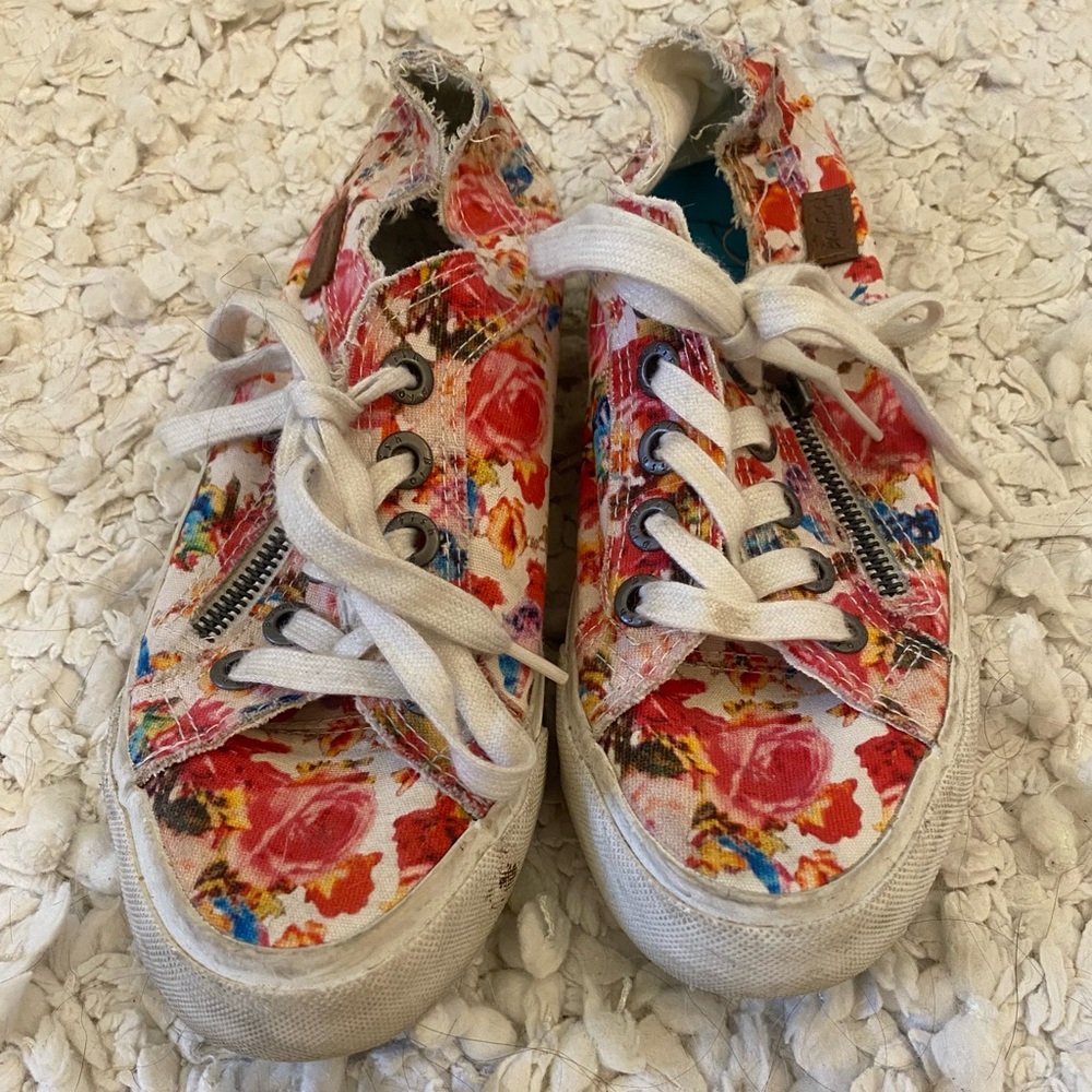 Floral Canvas Women's Sneakers